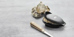 Oestermes 7,3 cm met Handbeschermer