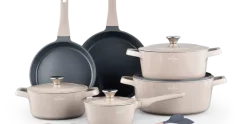 Pannenset marmeren coating 17-delig creme Creuset Swiss-Haus